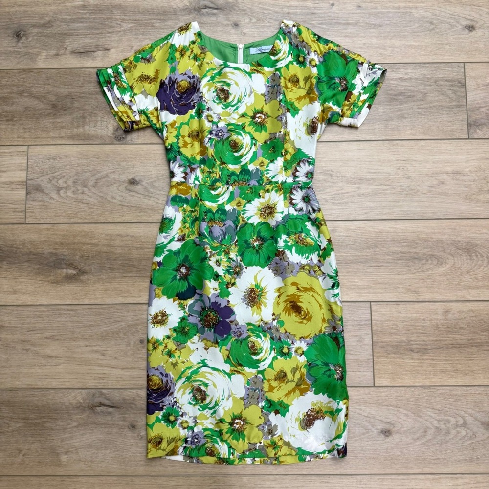 Blumarine Green Floral Silk Sheath Dress Made in Italy Size IT 38 US 2 Mad Men